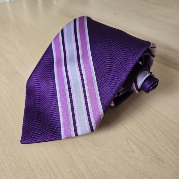 🇫🇷DIOR Vintage Purple and Lavender Striped Tie - Picture 1 of 7